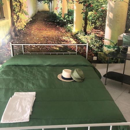 Casa Ninetta Apartment Bari Luaran gambar